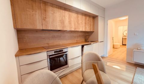 Sale Two bedroom apartment, Two bedroom apartment, Antona Bernoláka, Ž