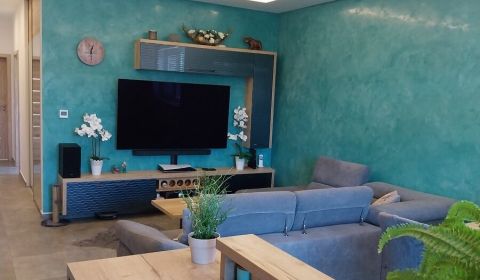 Sale Three bedroom apartment, Three bedroom apartment, Lipová, Senec, 