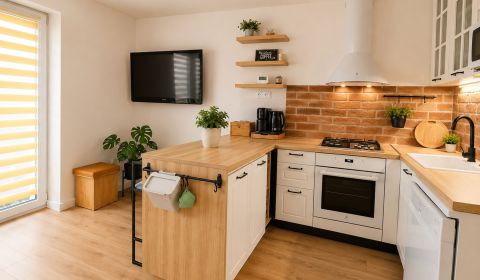 Charming 3-Room Apartment with Balcony in Kežmarok