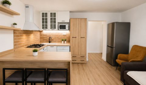 Charming 3-Room Apartment with Balcony in Kežmarok