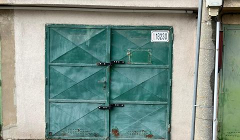 Sale Garage, Garage, Čipkárska, Bratislava - Ružinov, Slovakia