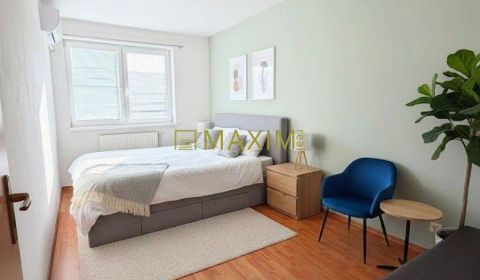 Sale One bedroom apartment, One bedroom apartment, M. R. Štefánika, Se