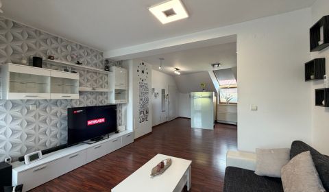 Sale Two bedroom apartment, Two bedroom apartment, Kollárova, Banská B