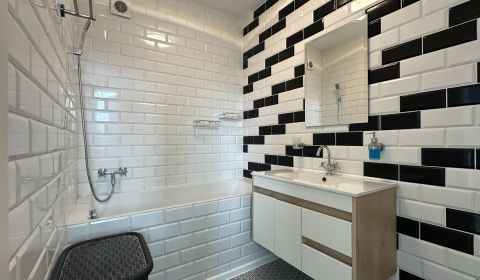 Rent One bedroom apartment, One bedroom apartment, Komenského, Komárno