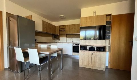 Sale Two bedroom apartment, Two bedroom apartment, Banská Bystrica, Sl
