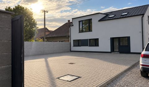 Sale Two bedroom apartment, Two bedroom apartment, Železničná, Senec, 