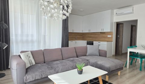 FOR RENT - 3 bedroom apartment - Pivovarská street, Nitra
