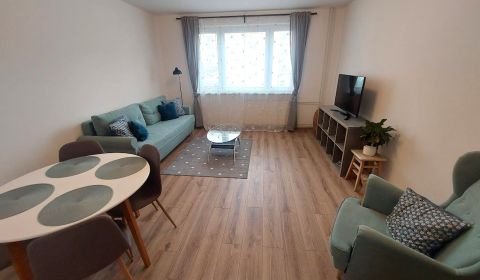 Rent Two bedroom apartment, Two bedroom apartment, Tatranská, Banská B