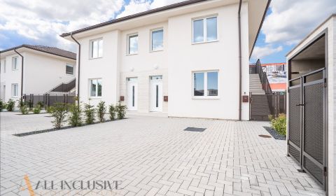Sale Two bedroom apartment, Two bedroom apartment, Dunajská Streda, Sl