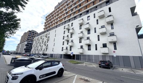 Rent Garage, Garage, Zuzany Chalupovej, Bratislava - Petržalka, Slovak