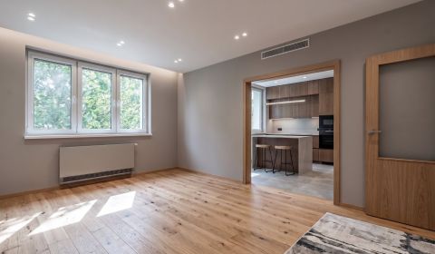 Sale Two bedroom apartment, Two bedroom apartment, Hradištná, Bratisla