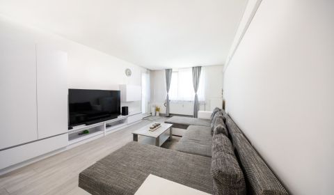 Sale Two bedroom apartment, Two bedroom apartment, Námestie SNP, Dunaj
