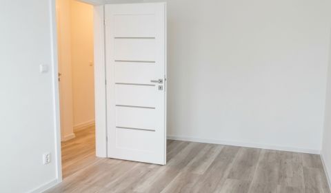 Sale Studio, Studio, Kazanská, Bratislava - Podunajské Biskupice, Slov