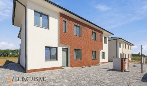 Sale Two bedroom apartment, Two bedroom apartment, Dunajská Streda, Sl