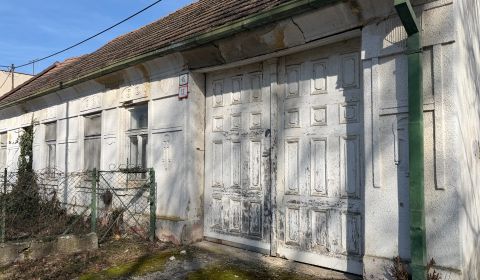 Sale Family house, Family house, Nám. sv. Mikuláša, Piešťany, Slovakia