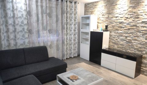 Rent Two bedroom apartment, Two bedroom apartment, Nové Zámky, Slovaki