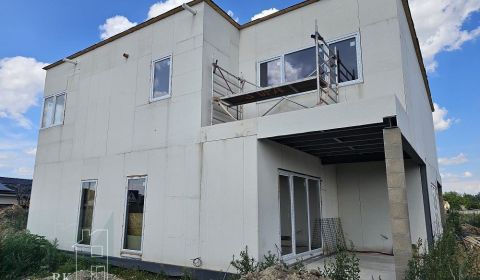 Sale Two bedroom apartment, Two bedroom apartment, Lichnerova, Senec, 