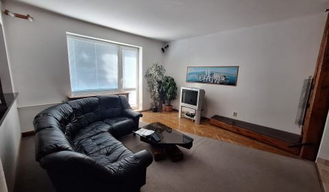 Rent Two bedroom apartment, Two bedroom apartment, 17. Novembra, Prešo