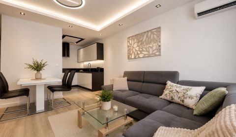 Rent One bedroom apartment, One bedroom apartment, Strážovská, Košice 