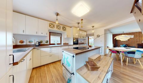 Beautiful family house with large plot and garden in the Čaradice