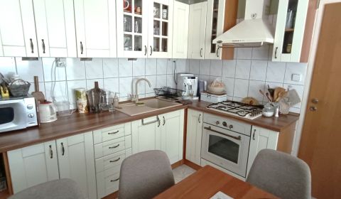 Rent Two bedroom apartment, Two bedroom apartment, Nové Zámky, Slovaki