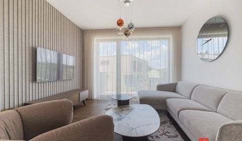 Rent Two bedroom apartment, Bratislava - Staré Mesto, Slovakia