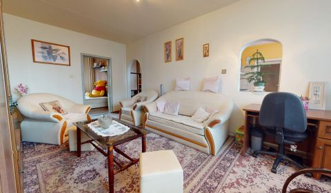 Sale Two bedroom apartment, Two bedroom apartment, Palatínova, Komárno