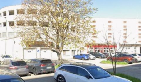 Sale Garage, Garage, Pečnianska, Bratislava - Petržalka, Slovakia