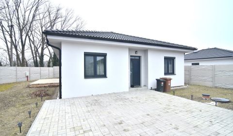 Sale Family house, Family house, Veľká Paka, Dunajská Streda, Slovakia