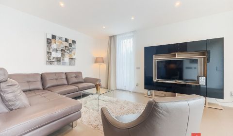 Rent One bedroom apartment, Bratislava - Nové Mesto, Slovakia