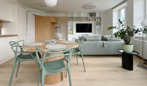 UNO Unique 1-Bedroom Apartment Near the Pedestrian Zone, Poštová