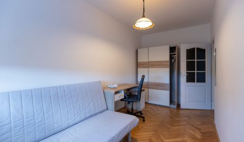 Furnished 2-room apartment with a loggia, Karlova Ves