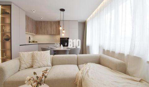 Sale Three bedroom apartment, Three bedroom apartment, Žilina, Slovaki