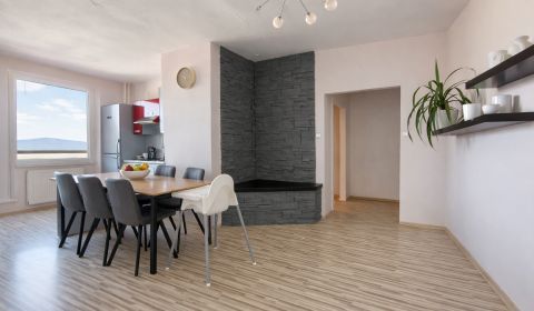 Sale Two bedroom apartment, Two bedroom apartment, Rúbanisko III, Luče