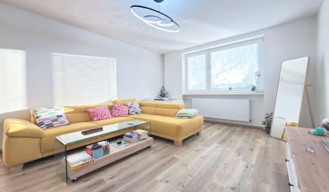 Rent Two bedroom apartment, Two bedroom apartment, Clementisova, Nitra