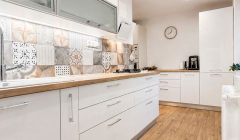 Sale Two bedroom apartment, Two bedroom apartment, Slnečná, Banská Bys