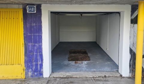 Sale Garage, Garage, Karloveská, Bratislava - Karlova Ves, Slovakia