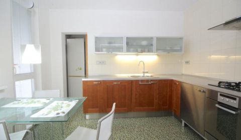 Rent Two bedroom apartment, Two bedroom apartment, Levárska, Bratislav