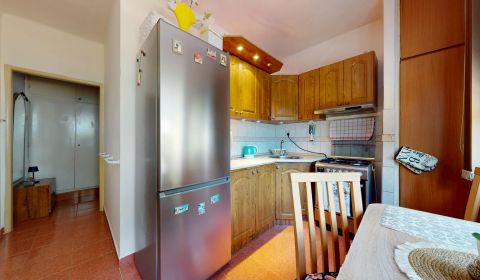 Sale One bedroom apartment, One bedroom apartment, Gazdovská, Komárno,
