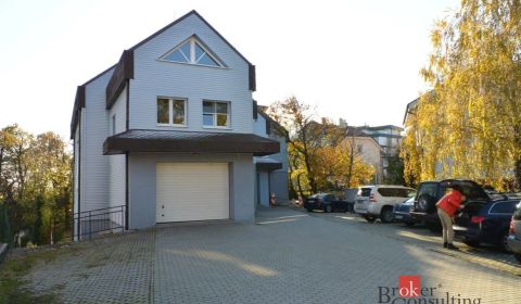 Rent Two bedroom apartment, Bratislava - Nové Mesto, Slovakia