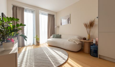 Luxury 1-bedroom apartment with parking, Ružinov