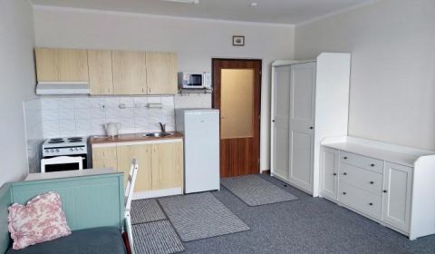 Rent Single studio, Single studio, Ľudovíta Fullu, Bratislava - Karlov