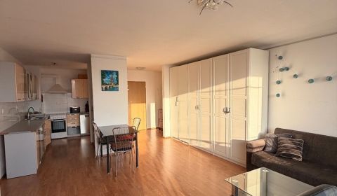 Sale Three bedroom apartment, Three bedroom apartment, Nová Rožňavská,