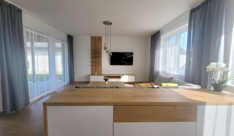 Rent Family house, Family house, Lúčna ulica, Trnava, Slovakia