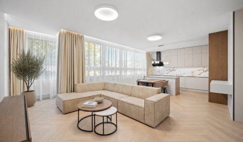 Sale Three bedroom apartment, Three bedroom apartment, Komárnická, Bra