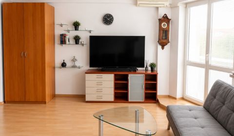 Sale Studio, Studio, Veternicová, Bratislava - Karlova Ves, Slovakia