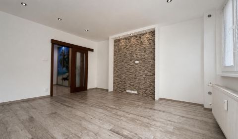 Sale Two bedroom apartment, Two bedroom apartment, Partizánska, Ilava,