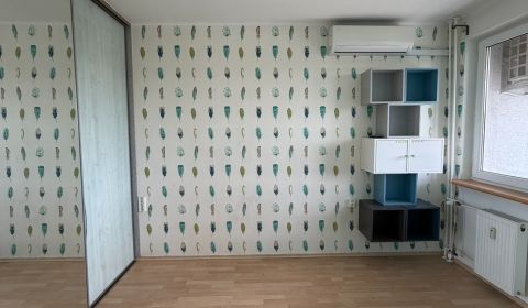 Rent One bedroom apartment, One bedroom apartment, Hlavná, Šaľa, Slova