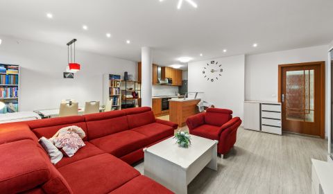 Sale Two bedroom apartment, Two bedroom apartment, Robotnícka, Senec, 