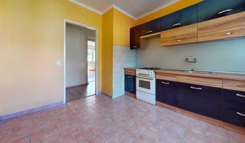 Sale Two bedroom apartment, Two bedroom apartment, Damjanichova, Komár